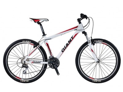 Велосипед Giant Rincon White Red (2015) Велосипед Giant Rincon White Red (2015)